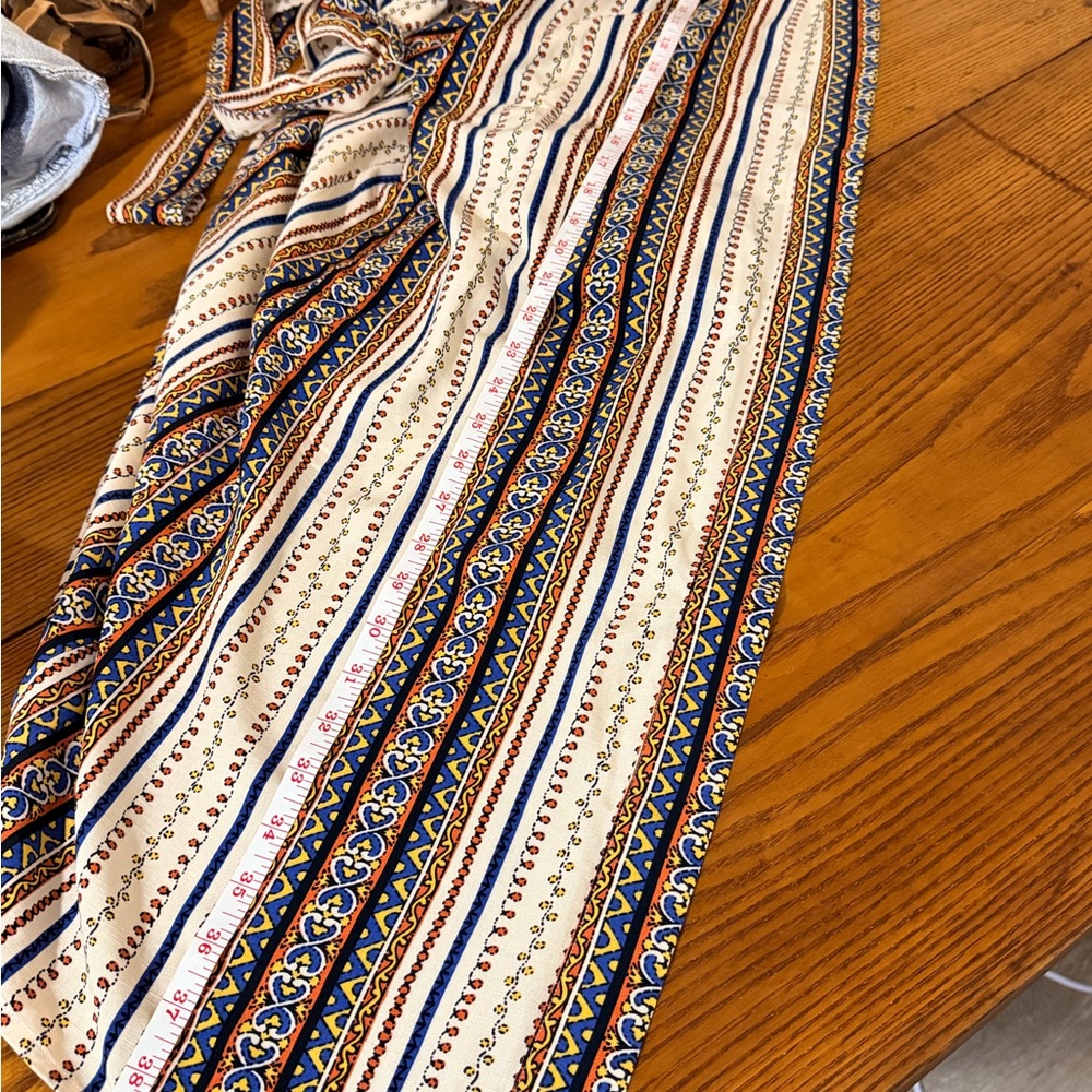 Skies Are Blue Multicolor Patterned Wrap Robe - Picture 6 of 7